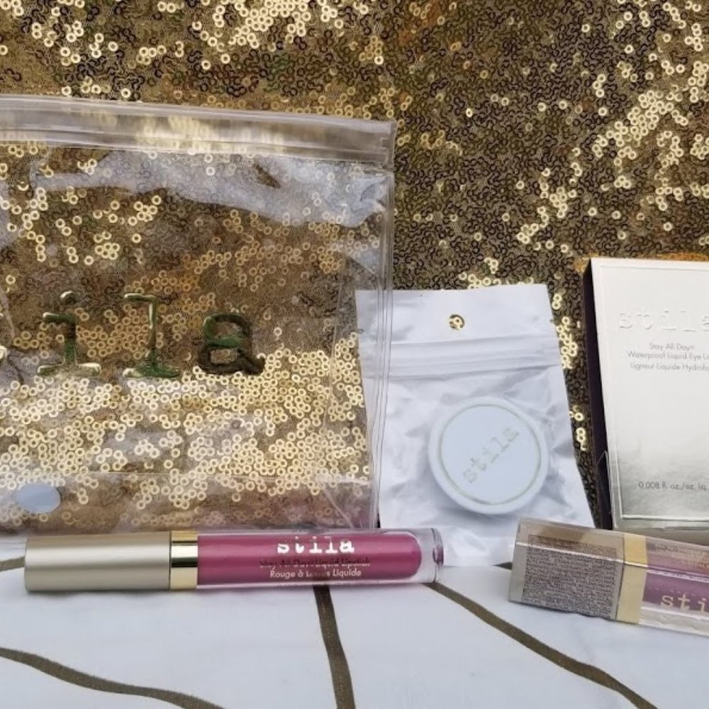NEW Stila Mini Set with travel bag